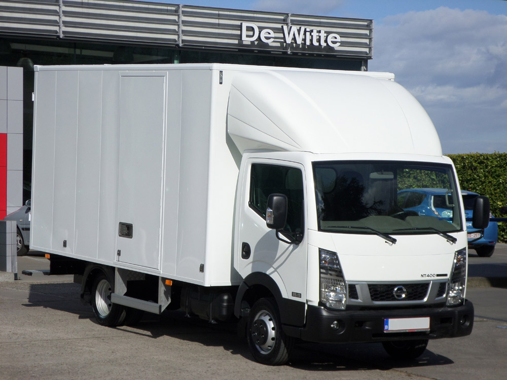 opbouw uitbouw bedrijfswagens bij Nissan De Witte