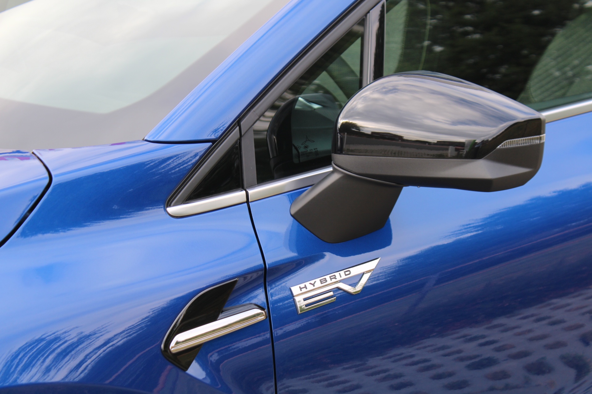 Mitsubishi Grandis Intense+ 1.8 HEV