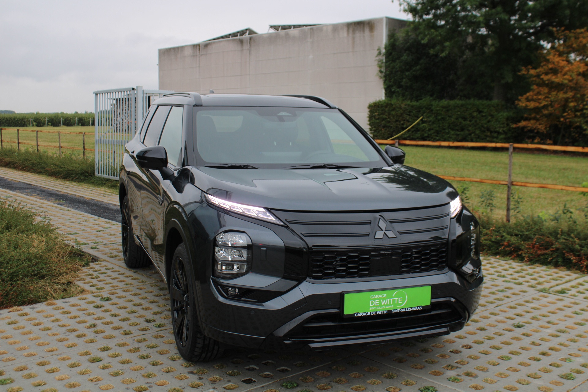 Mitsubishi Outlander Black Edition PHEV
