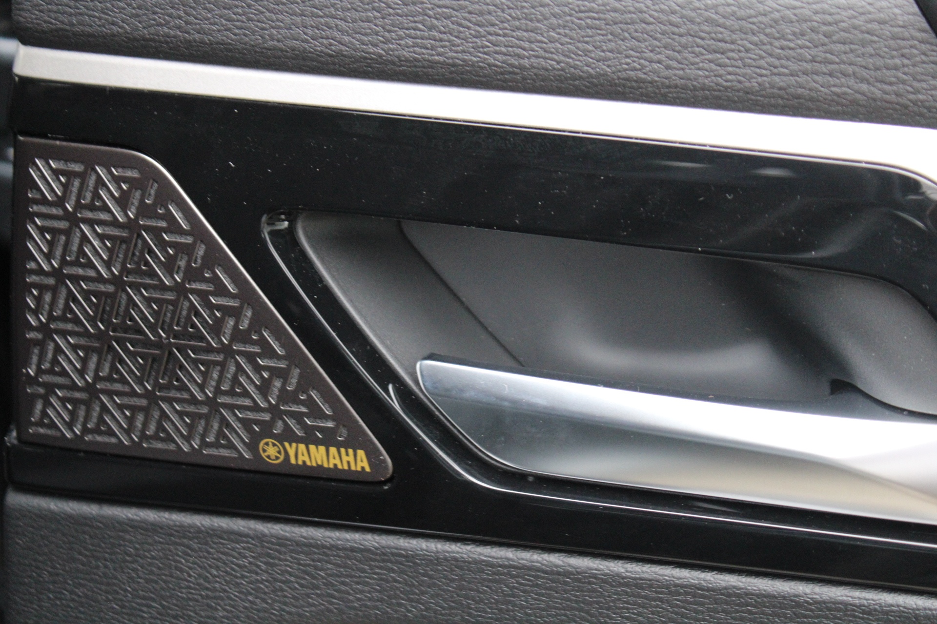 Mitsubishi Outlander Black Edition PHEV
