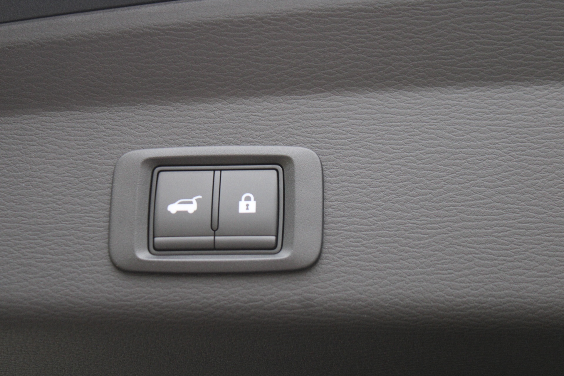 Mitsubishi Outlander Black Edition PHEV