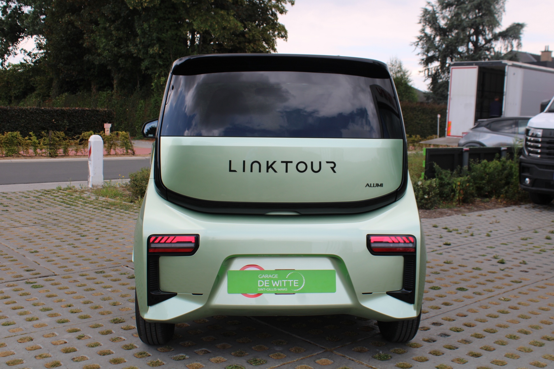 Linktour Alumi .