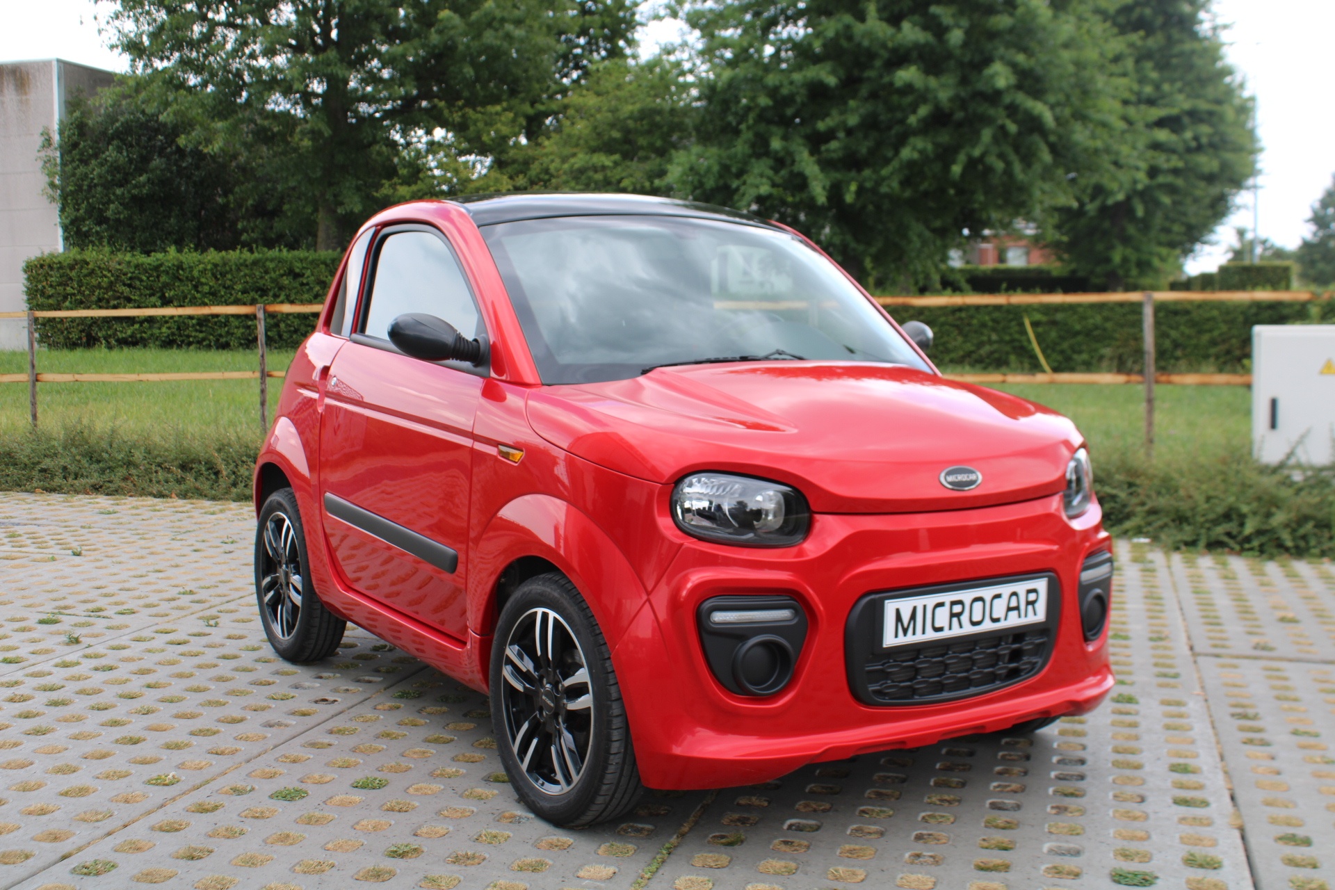 Microcar DUE Must Progress dCi