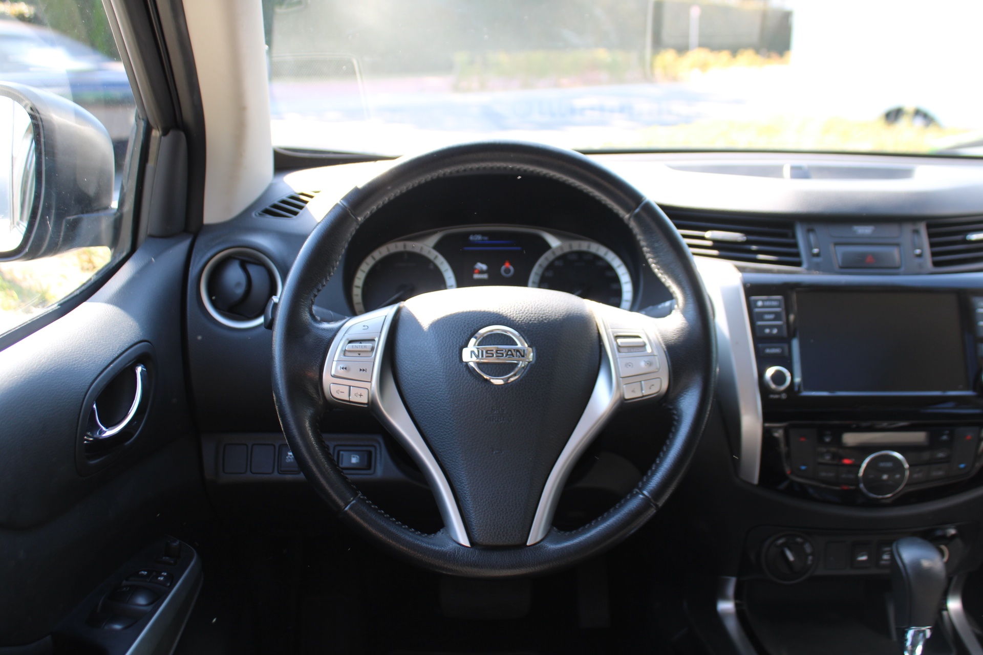 Nissan Navara N-Guard Double Cab 7AT 2.3 dCi 190pk (3.5 ton sleep)
