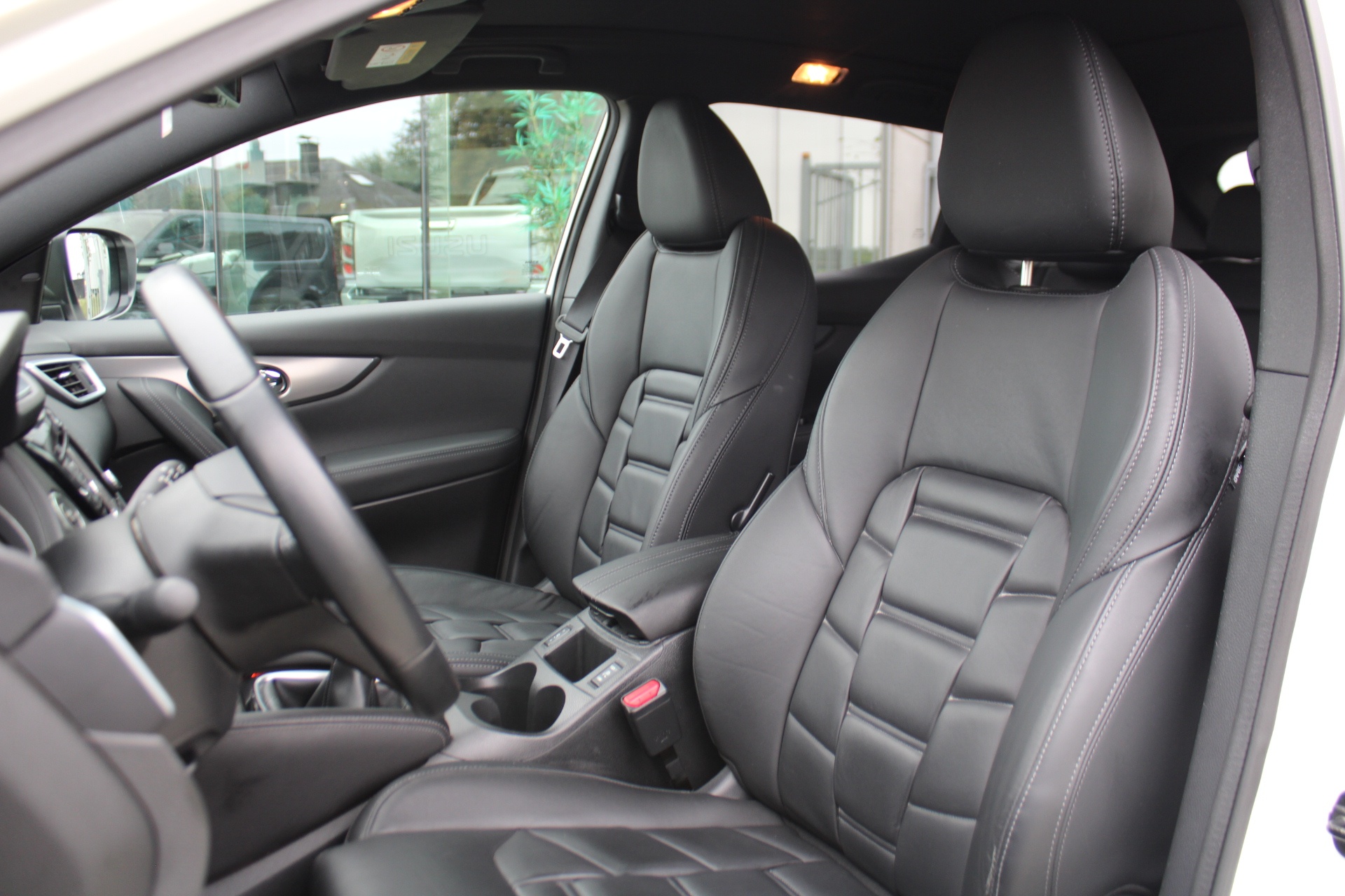 Nissan QASHQAI Tekna Plus DIG-T 140pk MT
