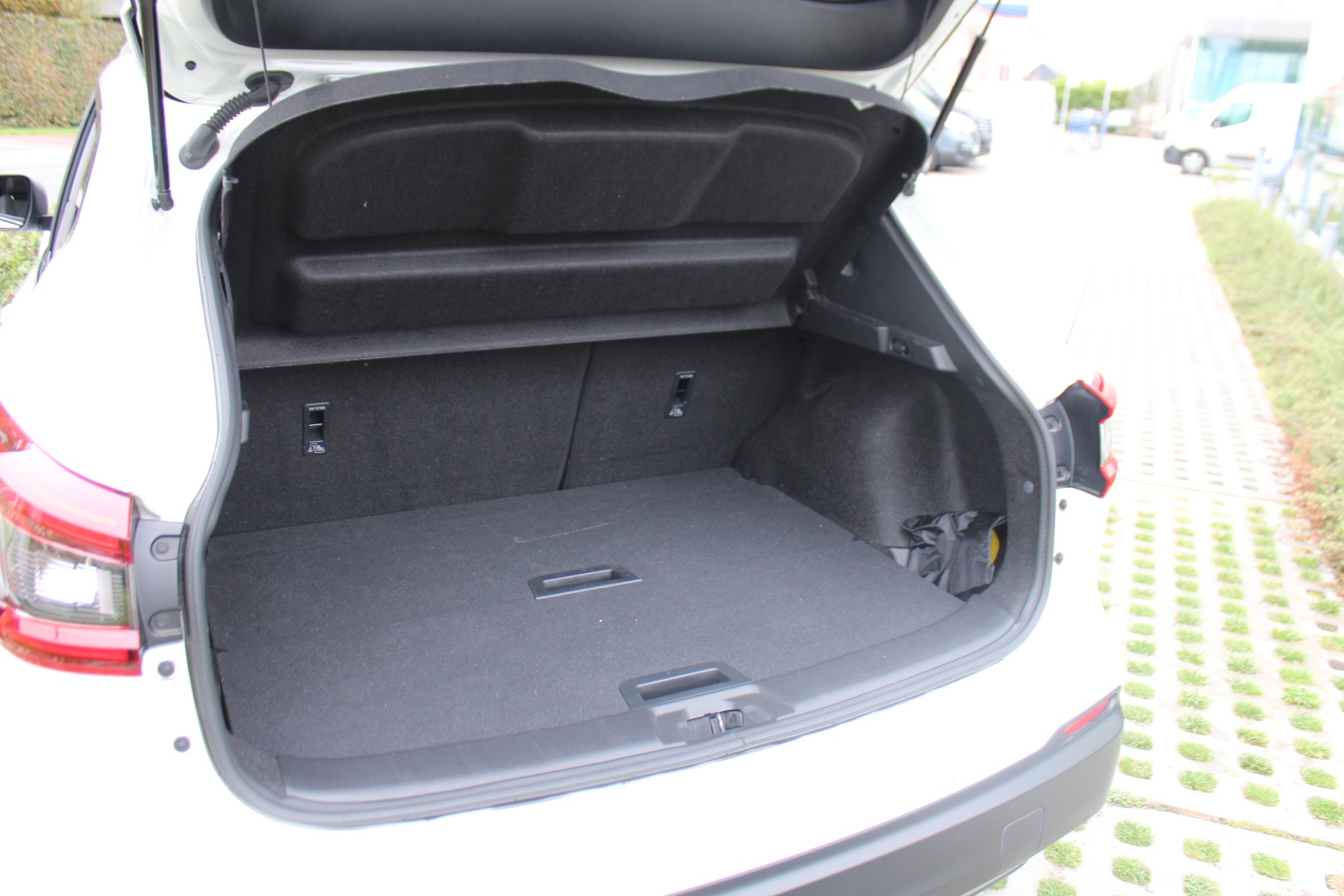 Nissan QASHQAI Tekna Plus DIG-T 140pk MT