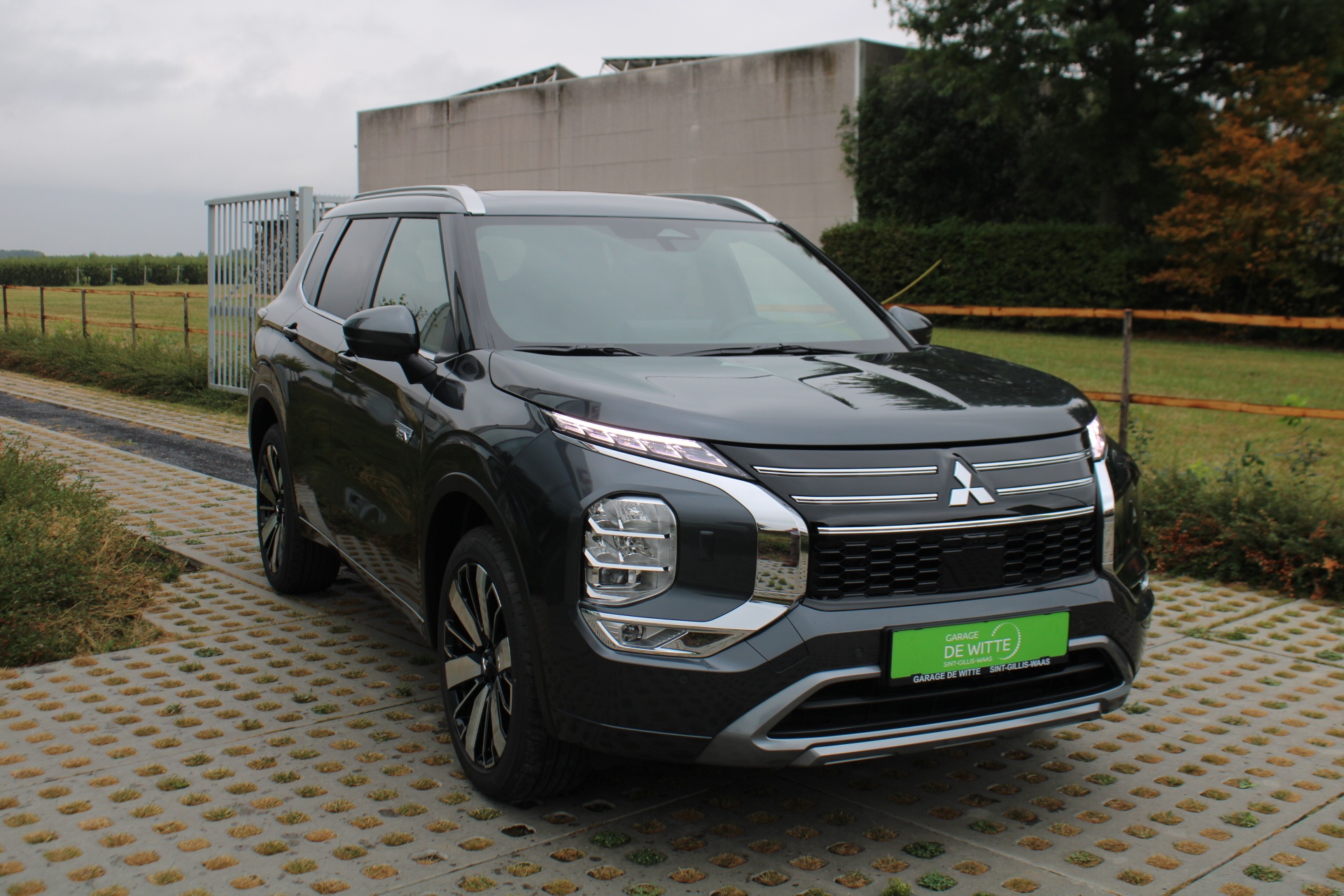 Mitsubishi Outlander Instyle PHEV