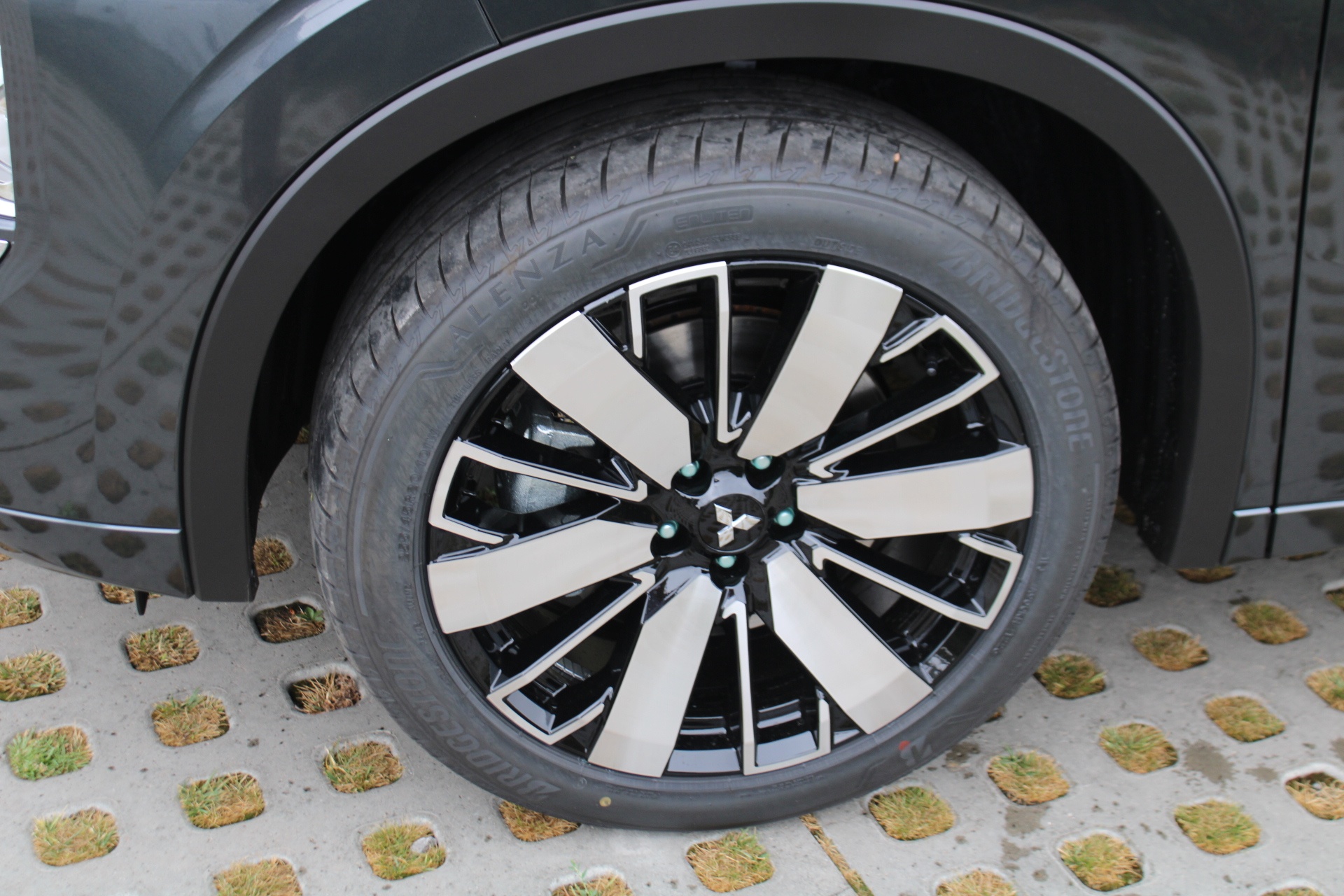 Mitsubishi Outlander Instyle PHEV