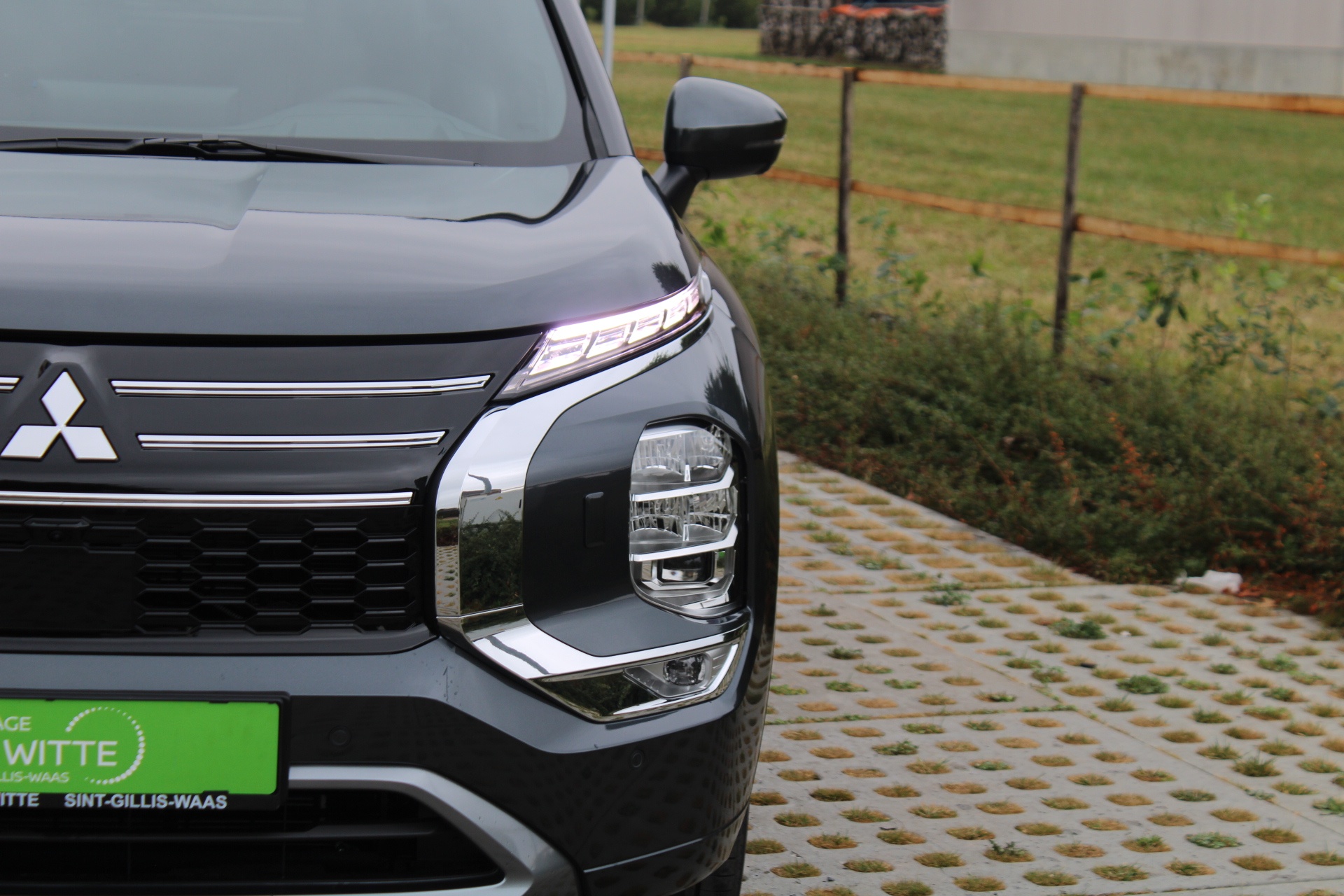 Mitsubishi Outlander Instyle PHEV