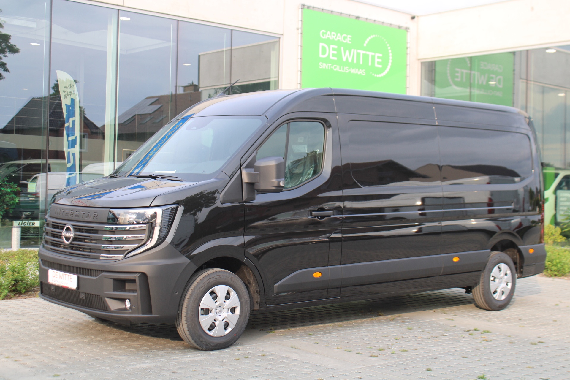 Nissan Interstar VAN L2H2 dCi 170pk AT N-Connecta
