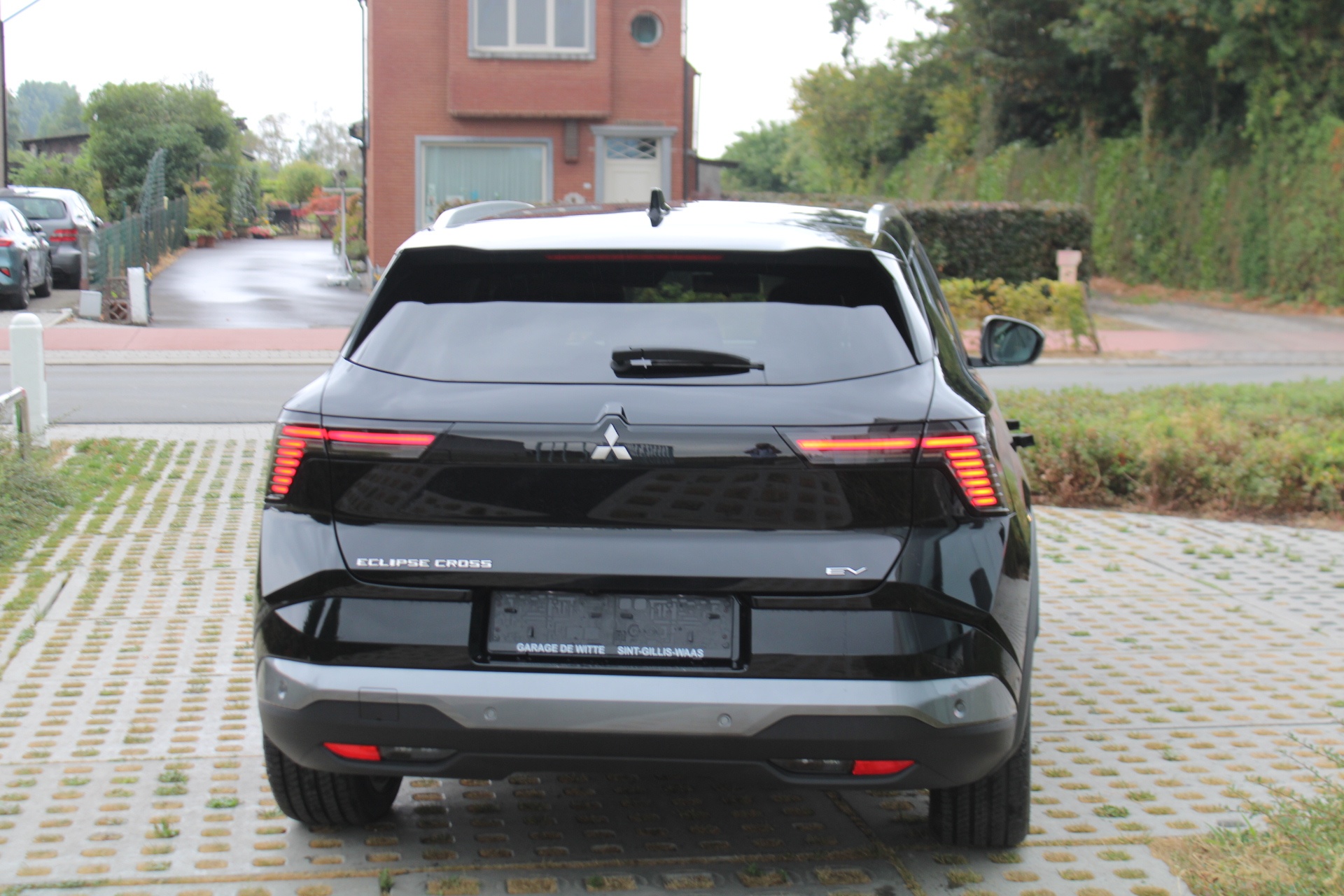 Mitsubishi Eclipse Cross Intense+