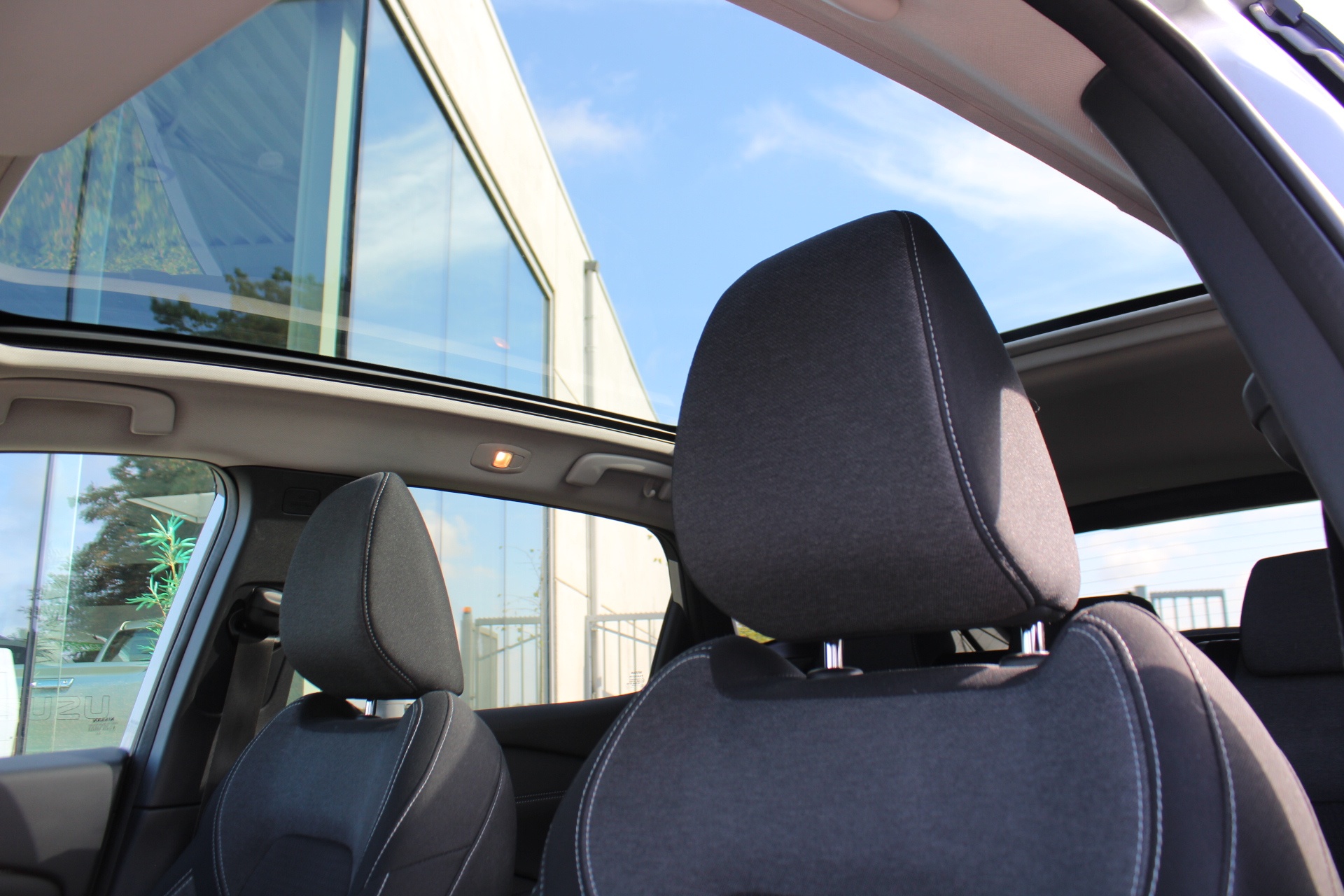 Nissan QASHQAI Mild-Hybrid N-Connecta Xtronic + Glass Roof