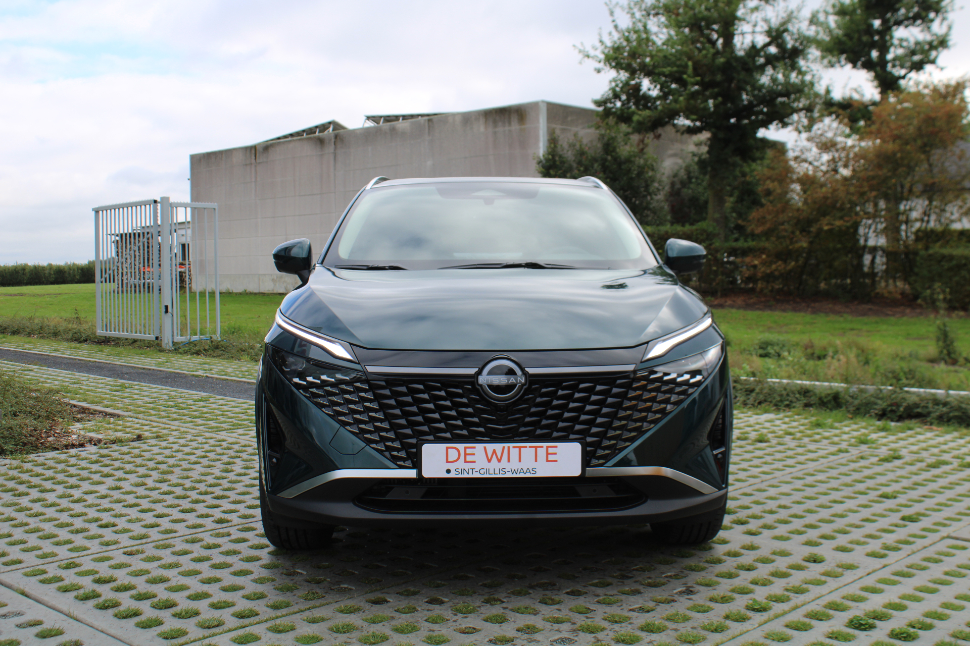 Nissan QASHQAI e-Power N-Connecta + Glass Roof + Cold Pack