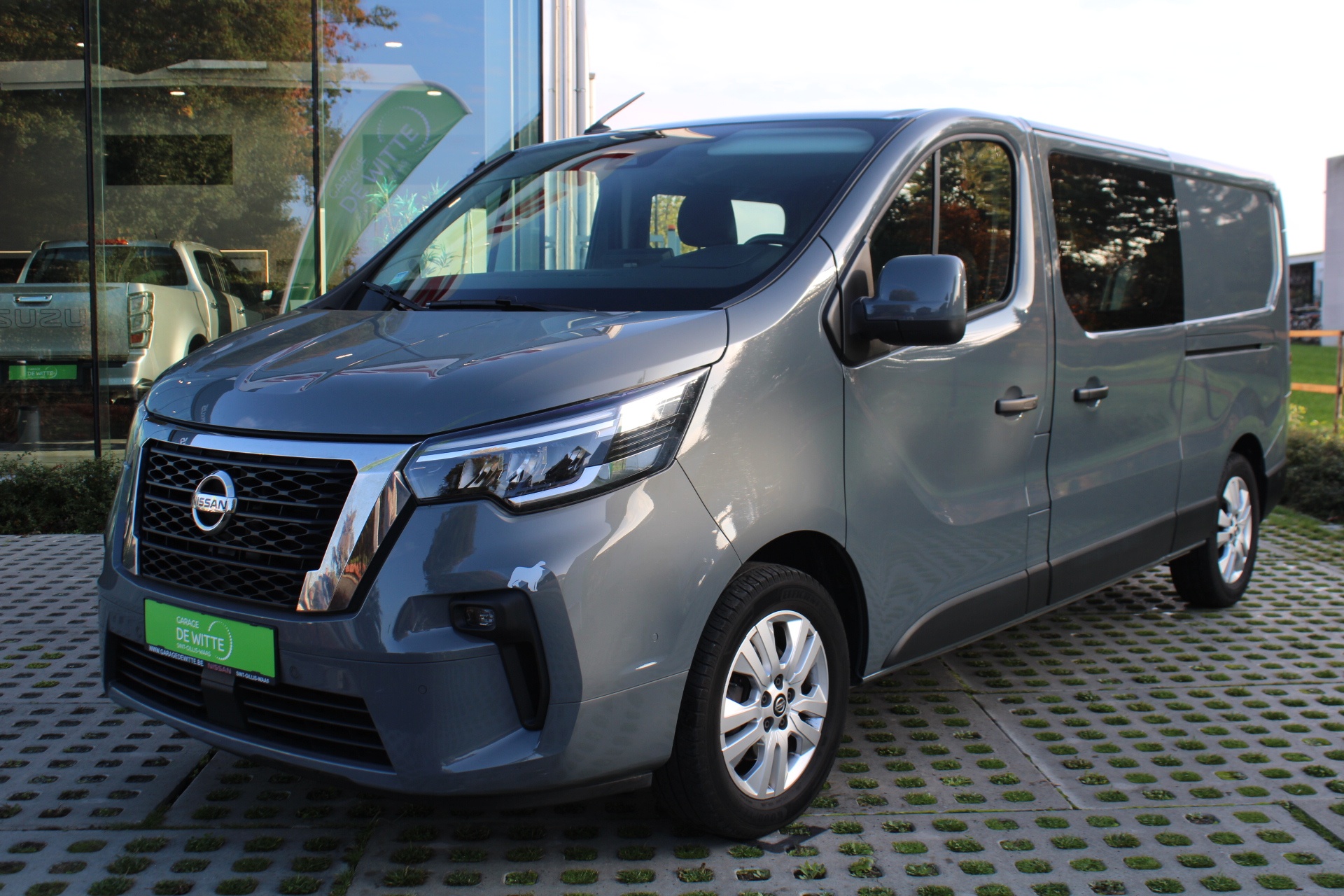 Nissan Primastar Tekna L2H1 3T 2.0 dCi