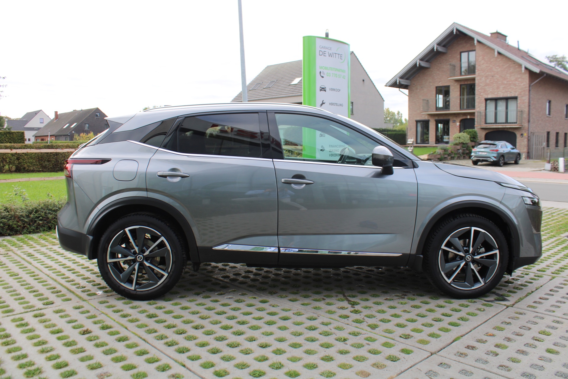 Nissan QASHQAI Mild-Hybrid Tekna (Automaat)