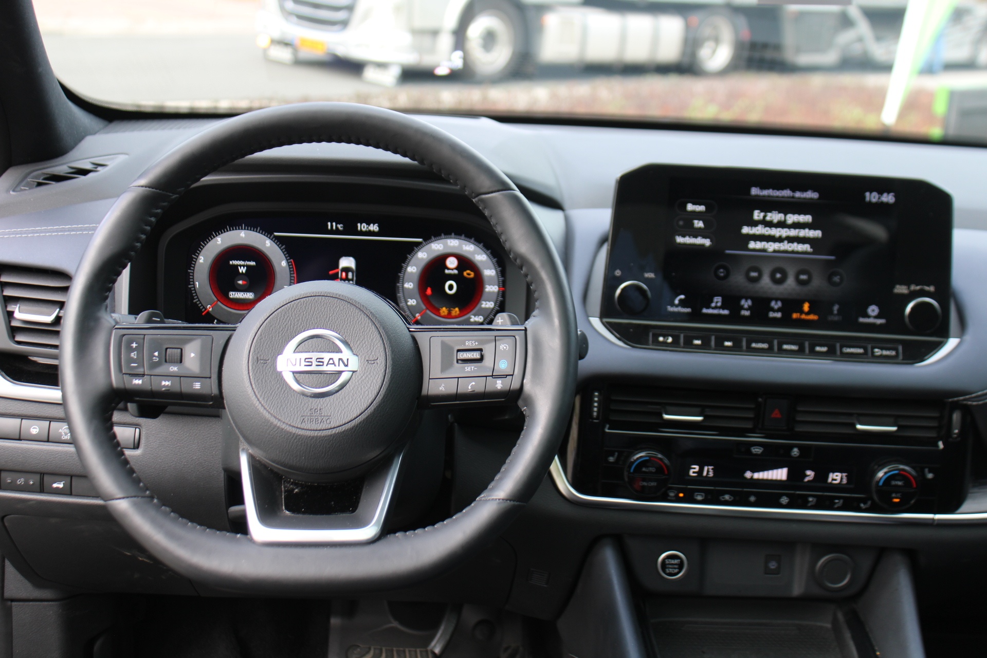 Nissan QASHQAI Mild-Hybrid Tekna (Automaat)