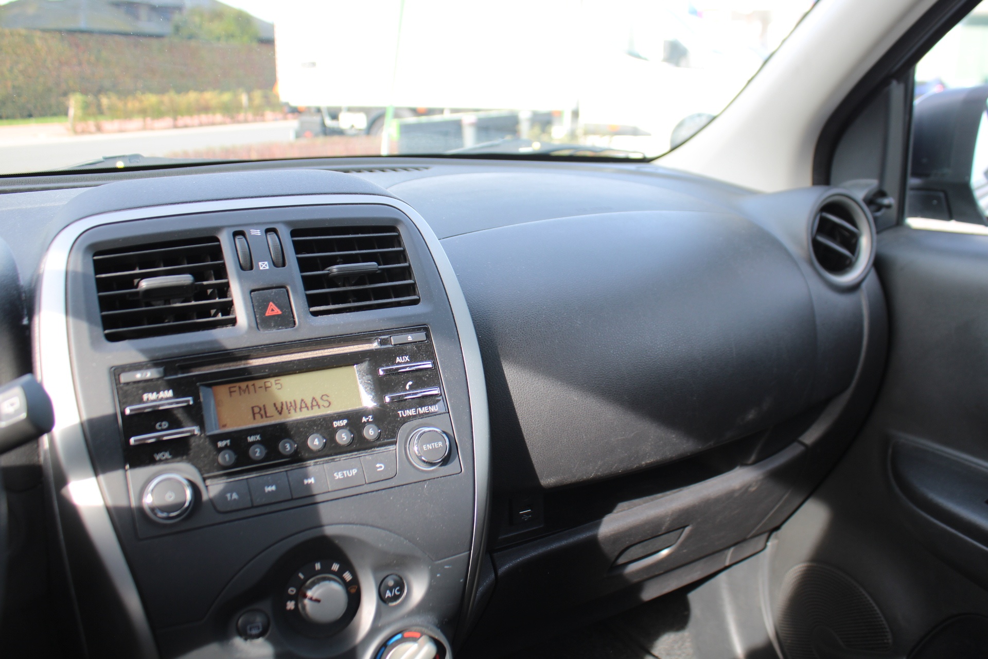 Nissan Micra Visia