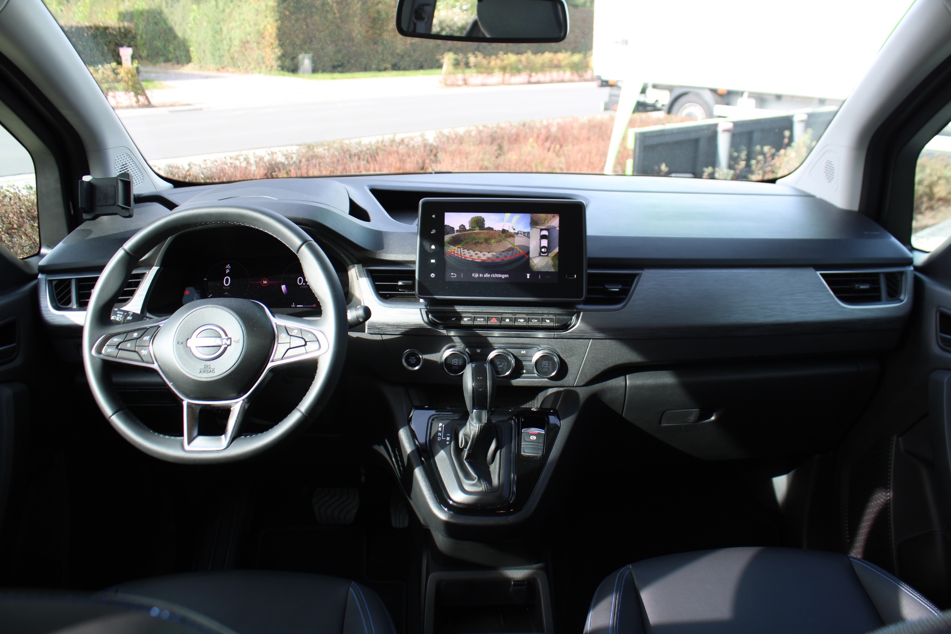 Nissan Townstar Combi Tekna L2H1 (7 Zitplaatsen)