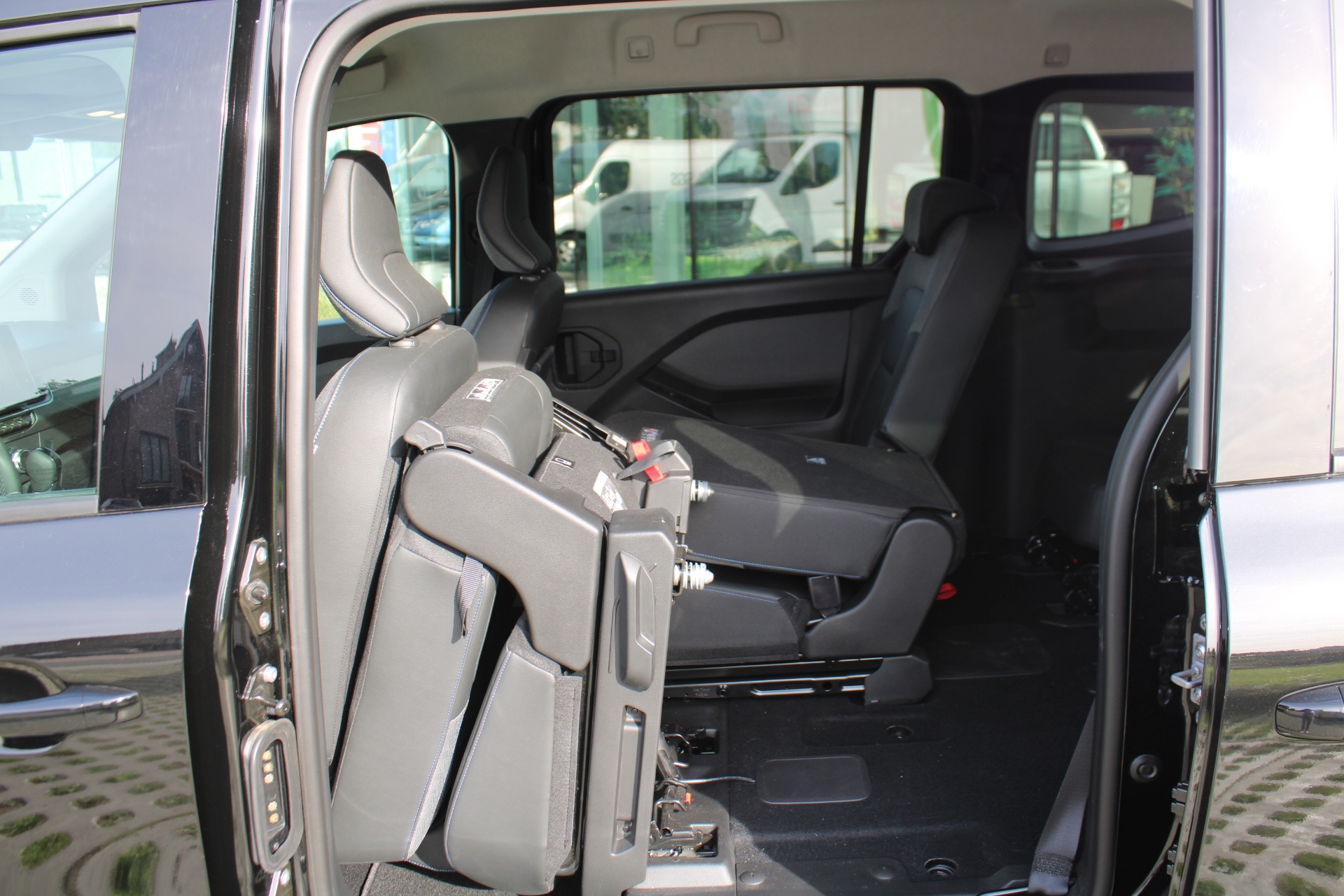 Nissan Townstar Combi Tekna L2H1 (7 Zitplaatsen)
