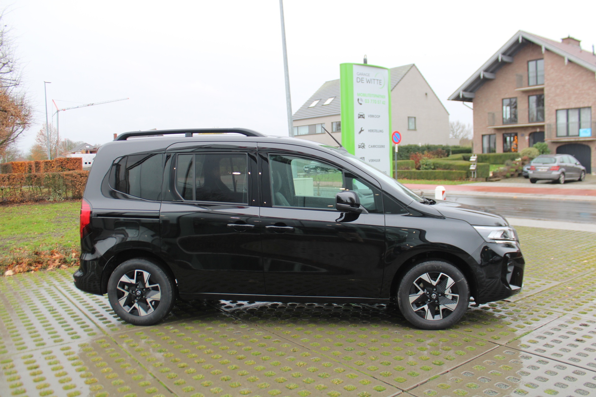 Nissan Townstar COMBI L2H1 TEKNA – 7 Zitplaatsen