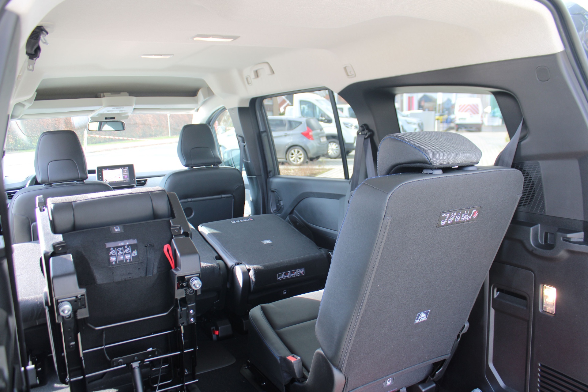 Nissan Townstar COMBI L2H1 TEKNA – 7 Zitplaatsen