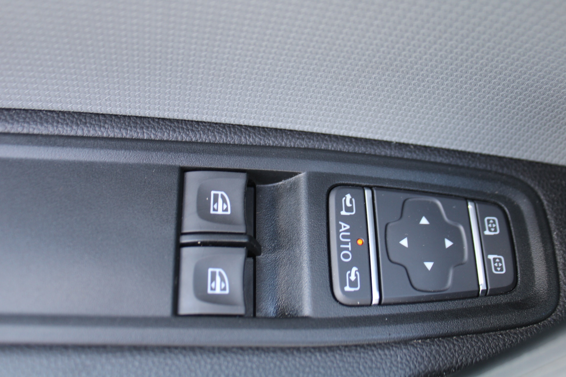 Nissan Townstar VAN L2H1 N-CONNECTA 130pk + Cargo Pack