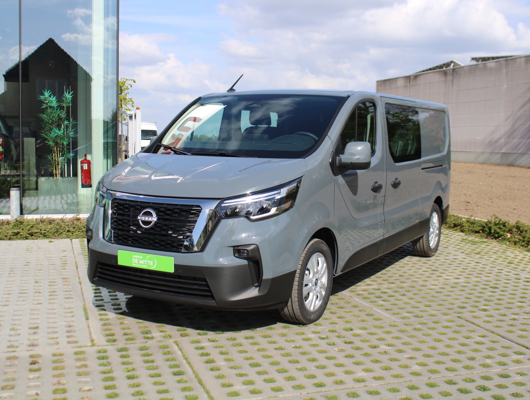 Nissan Primastar Dubbele Cabine L2H1 150pk DCT Tekna