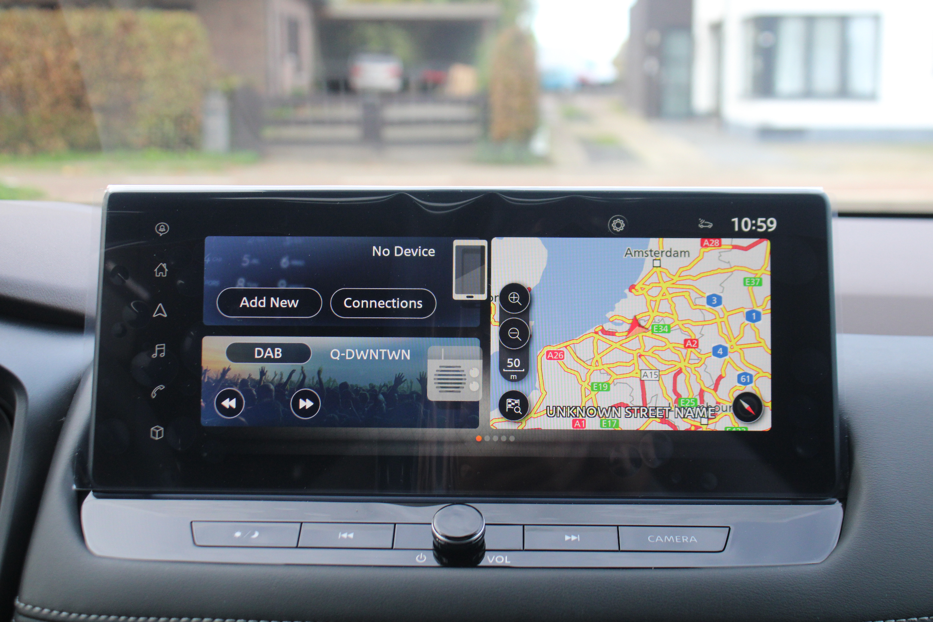 Nissan X-Trail e-Power Tekna + Glass Roof