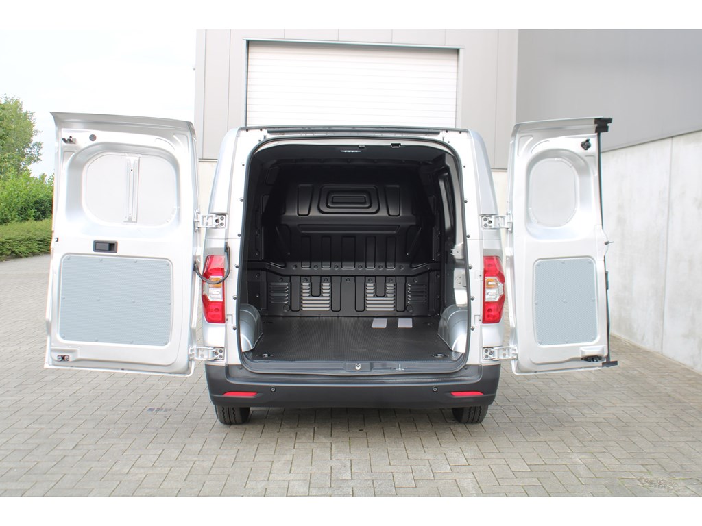 Maxus EDeliver3 SWB 50kWh
