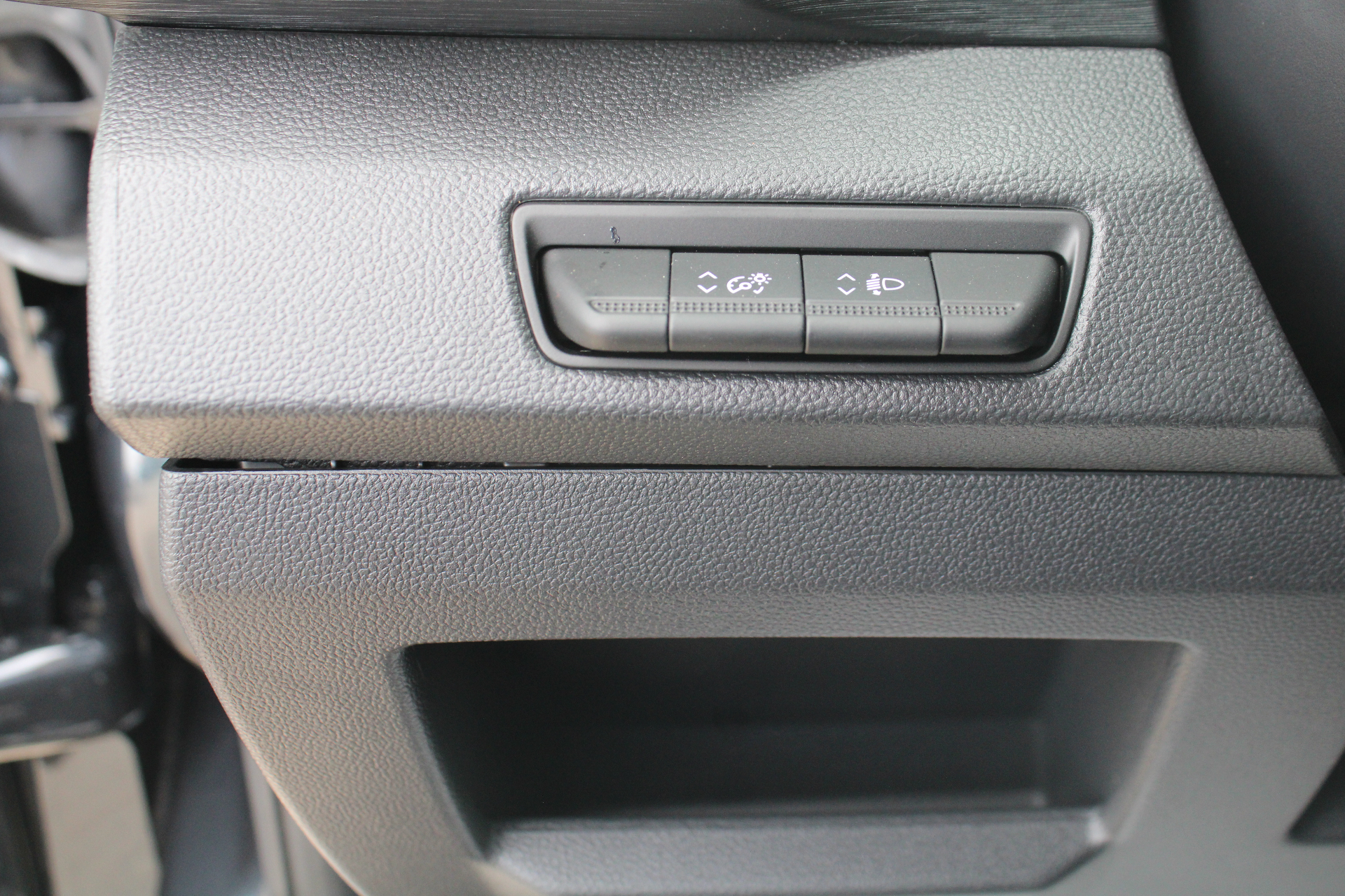 Nissan Primastar Dubbele Cabine L2H1 150pk DCT N-Connecta
