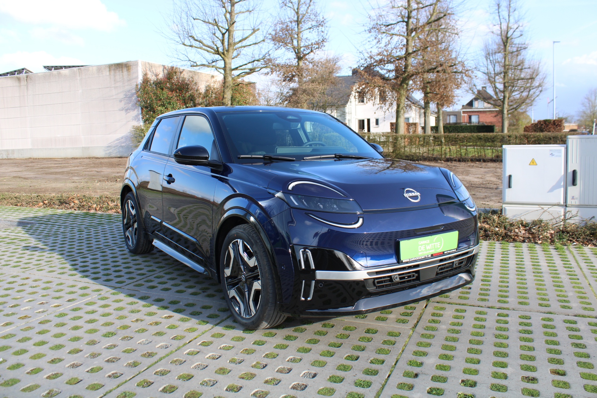 Nissan Micra 52kWh Advance + Cold Pack + Iconic Wheels + Bi Tone