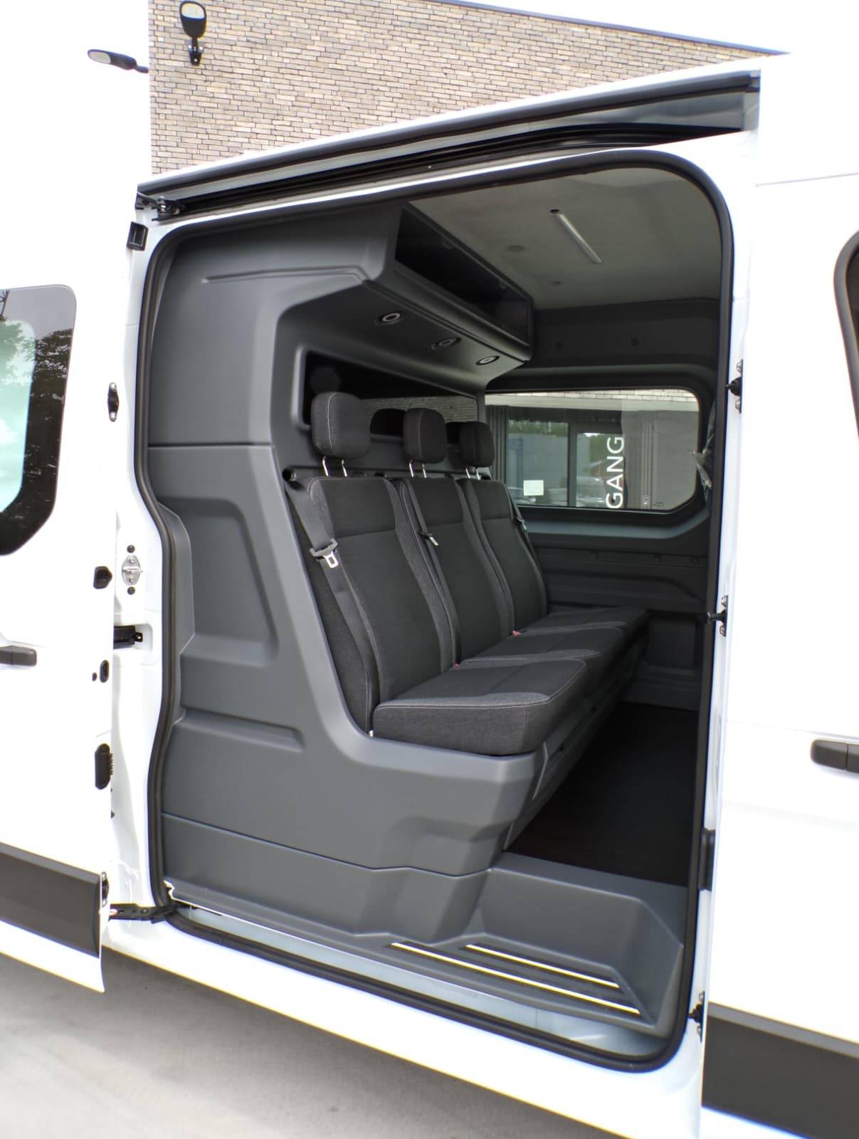 Nissan Interstar Dubbele Cabine L3H2 dCi 150pk N-Connecta