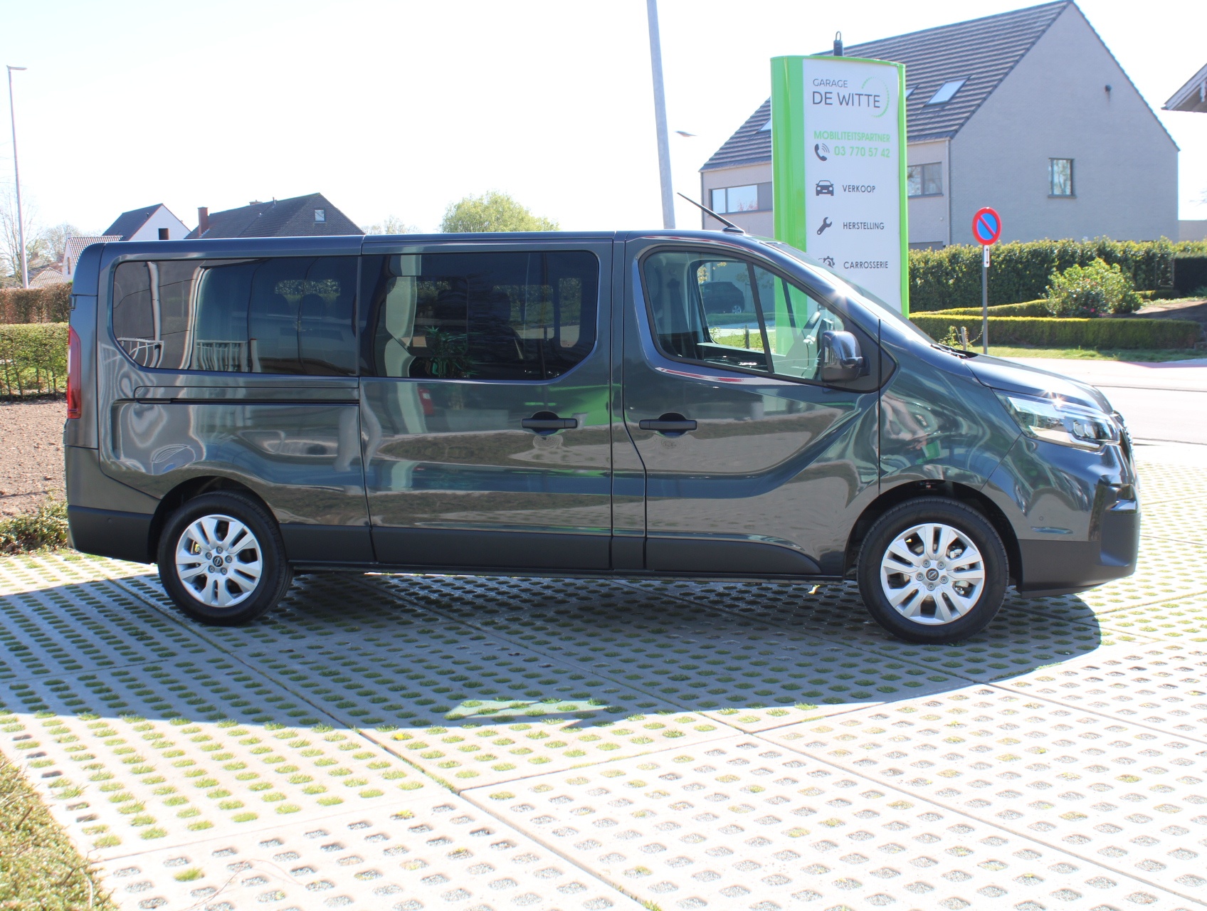 Nissan Primastar Combi L2H1 170pk DCT Tekna + Trekhaak