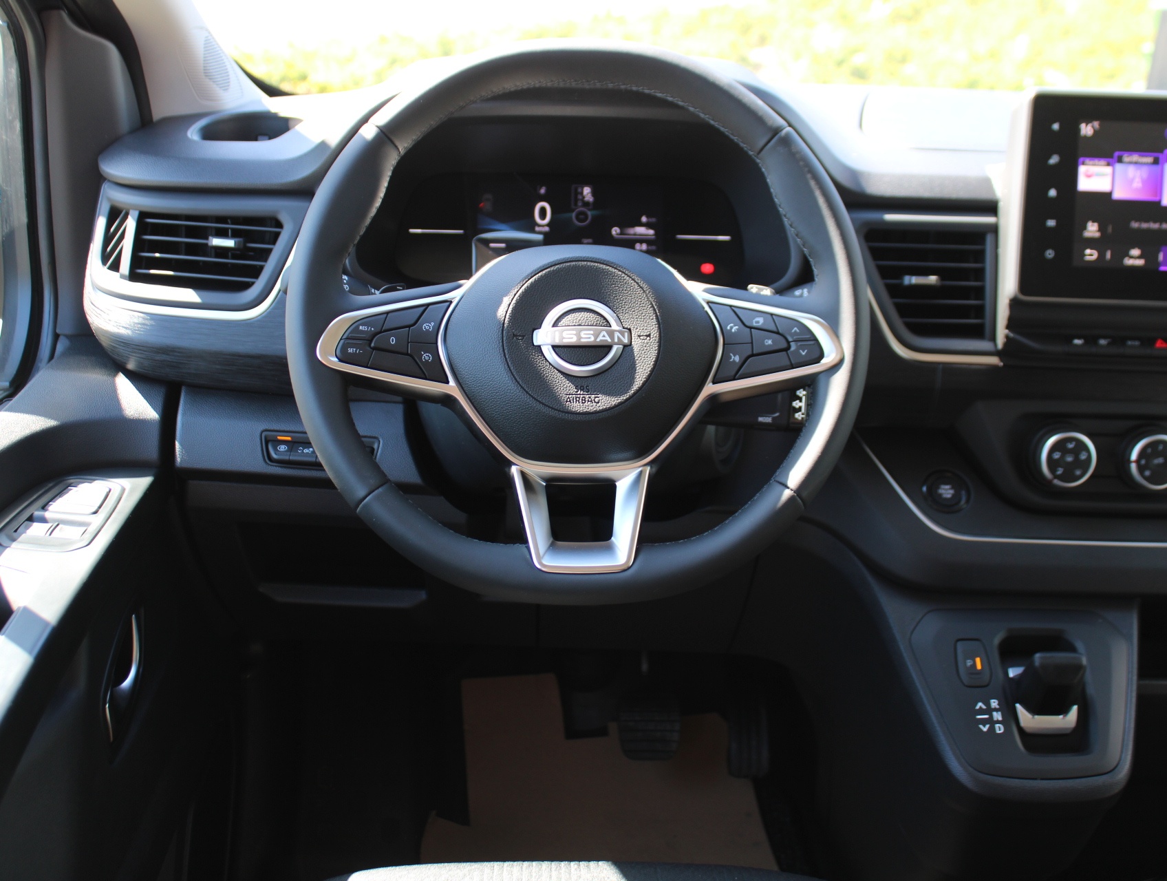 Nissan Primastar Combi L2H1 170pk DCT Tekna + Trekhaak