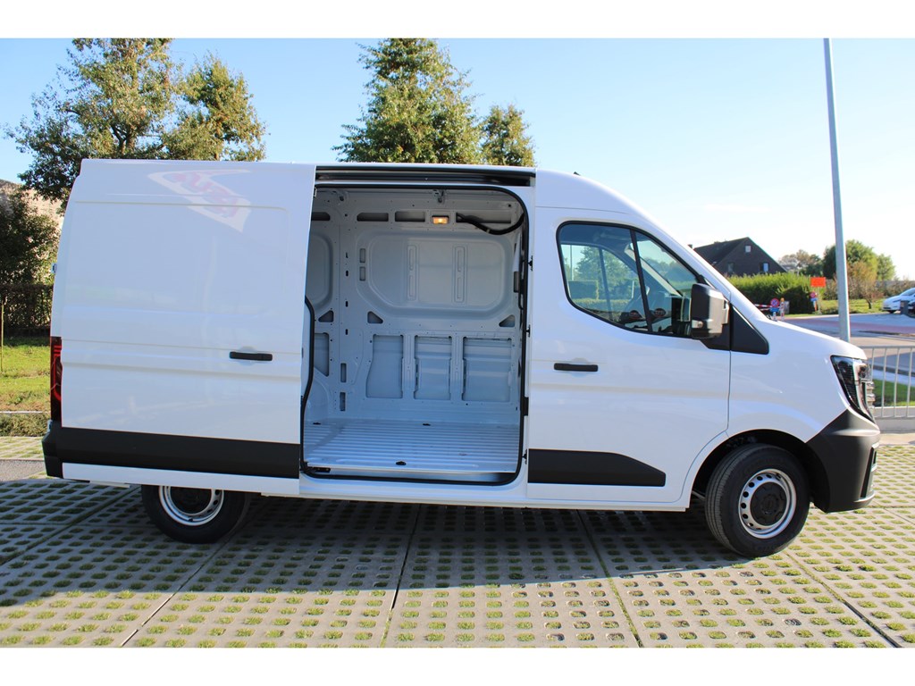 Nissan Interstar VAN L2H2 dCi 130pk N-Connecta