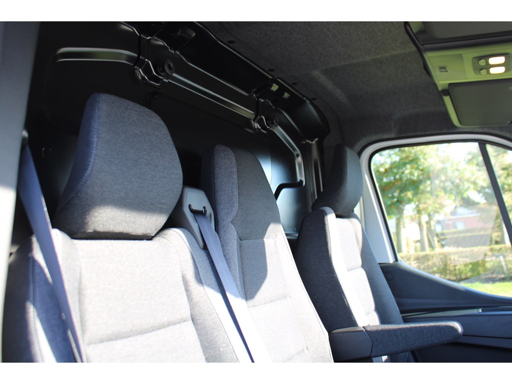 Nissan Interstar VAN L2H2 dCi 130pk N-Connecta