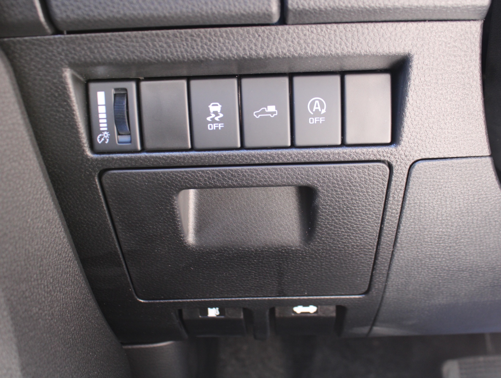 Isuzu D-Max 2.2d Double Cab LSE AT8 + Diff. Lock + 360° Camera