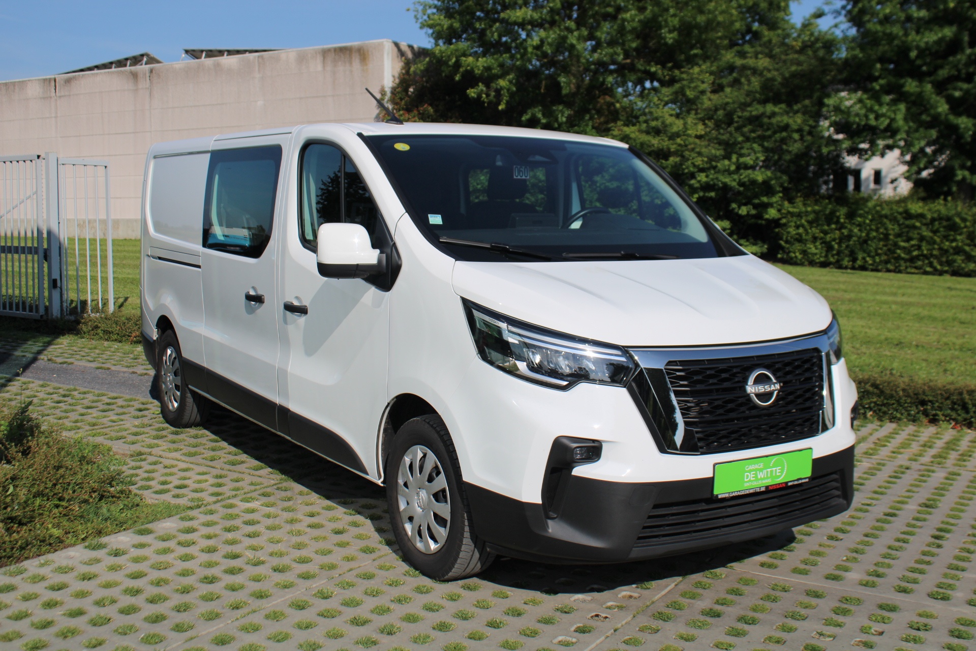 Nissan Primastar Crew Van N-Connecta 150pk MT + Cargo Pack