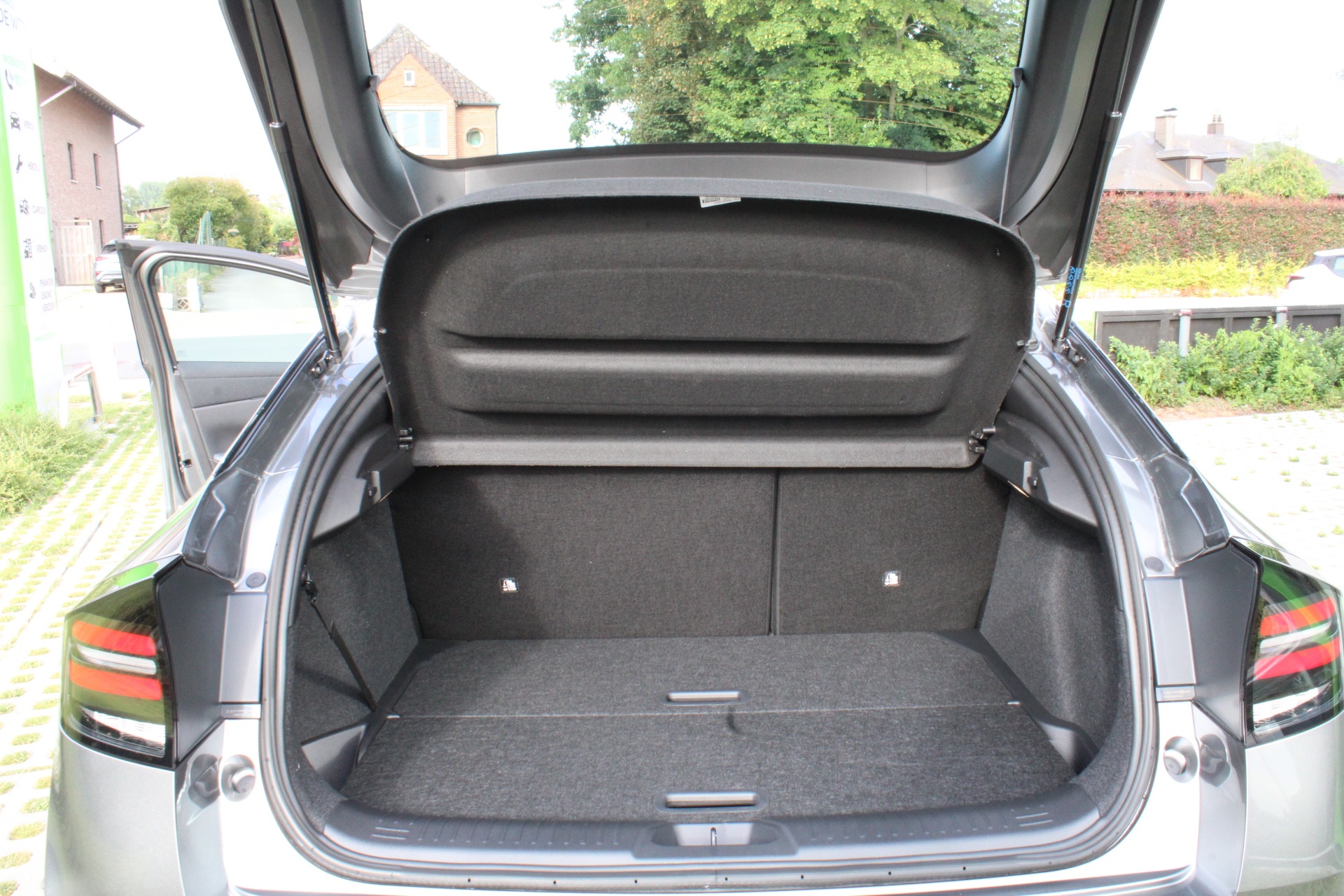 Nissan Leaf 52KWh ENGAGE PLUS