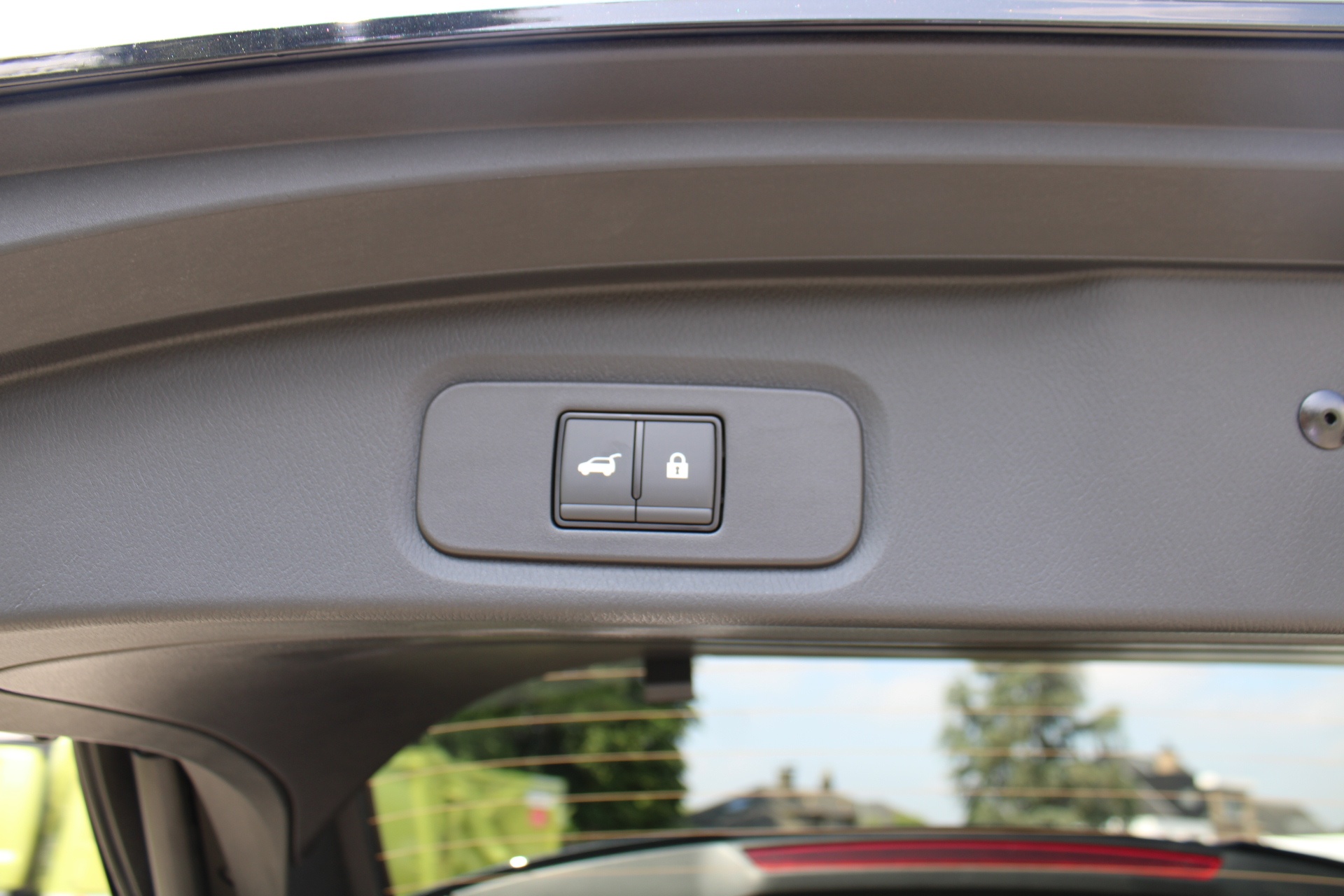 Nissan QASHQAI e-Power Tekna + Glass Roof + Cold Pack