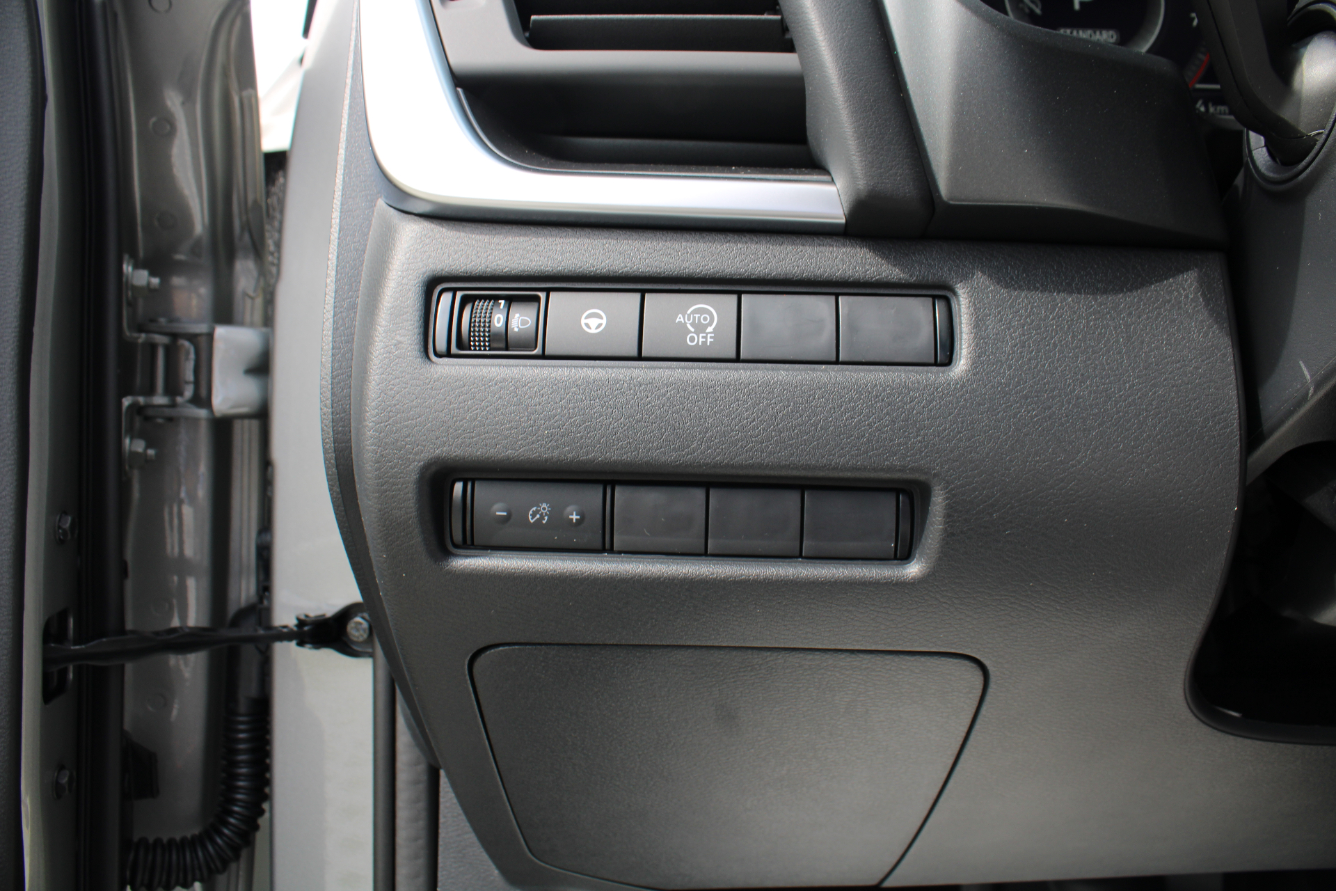 Nissan QASHQAI e-Power N-Connecta + Glass Roof + Cold Pack