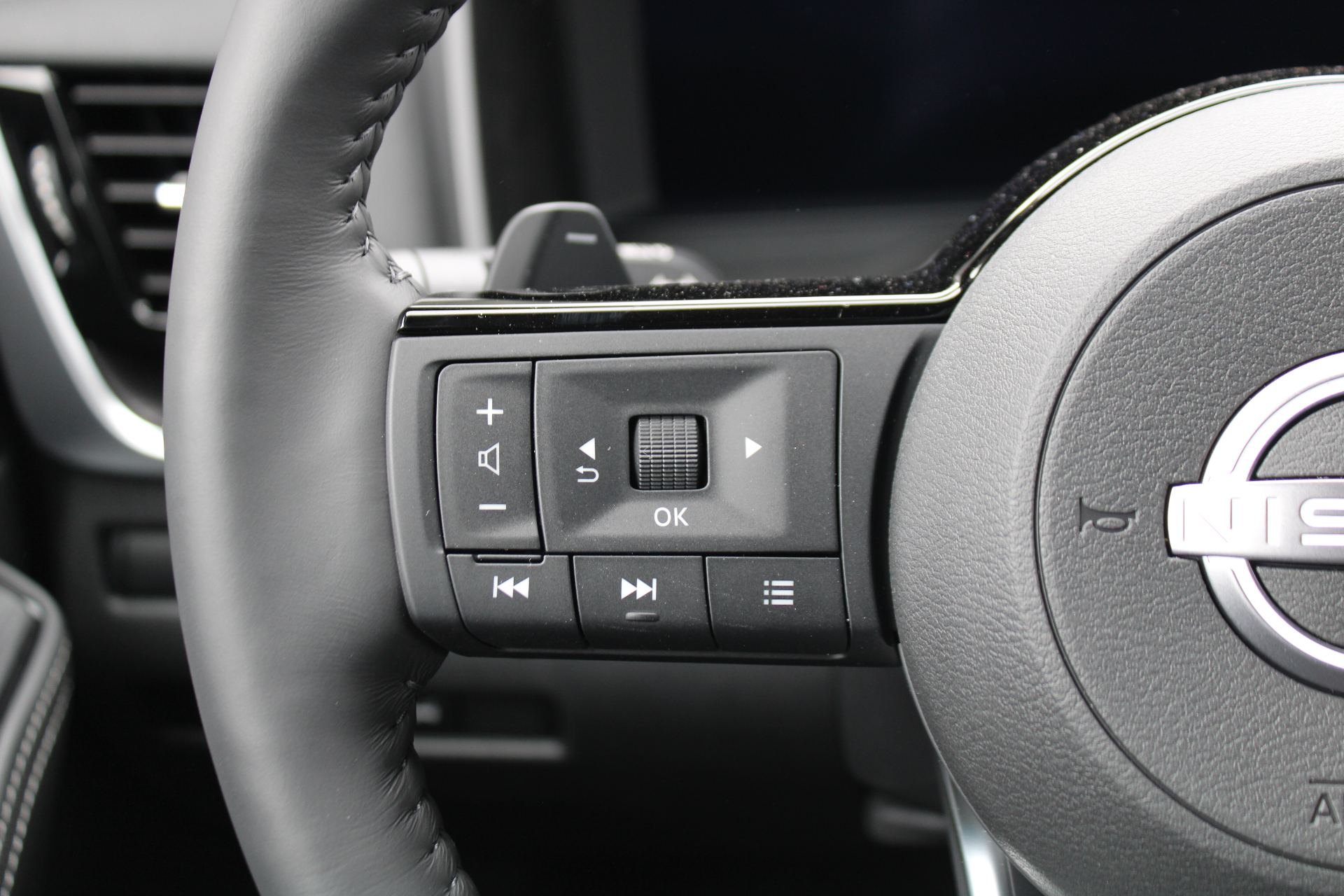 Nissan X-Trail e-FORCE Tekna Plus 4WD + 7 Zitplaatsen